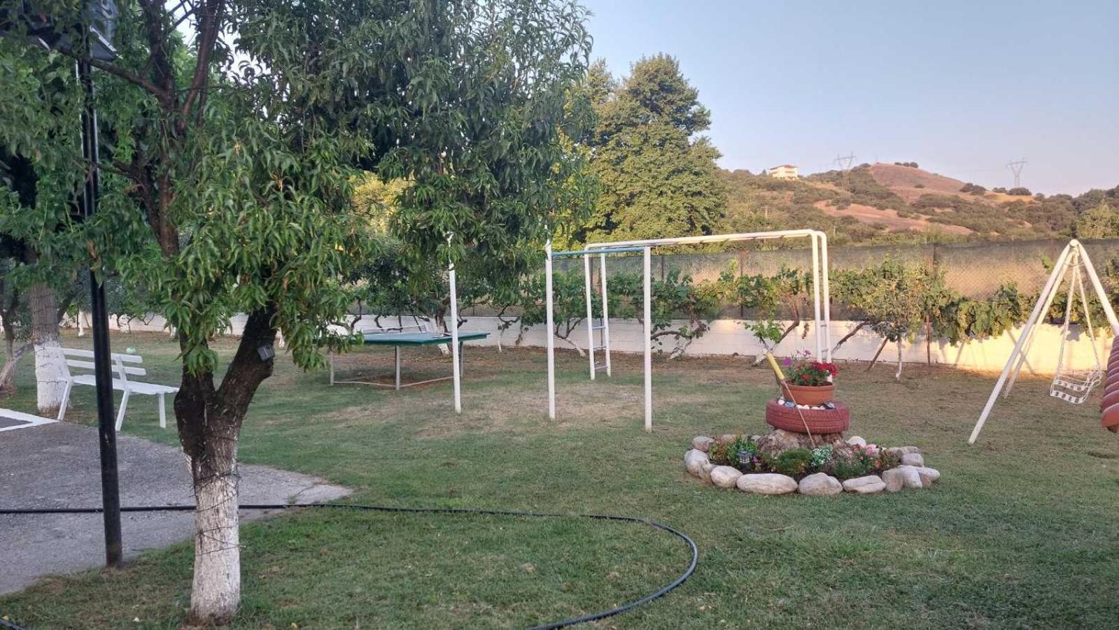 Гостьовий будинок Pomegranate Tree House - Meteora Каламбака Екстер'єр фото