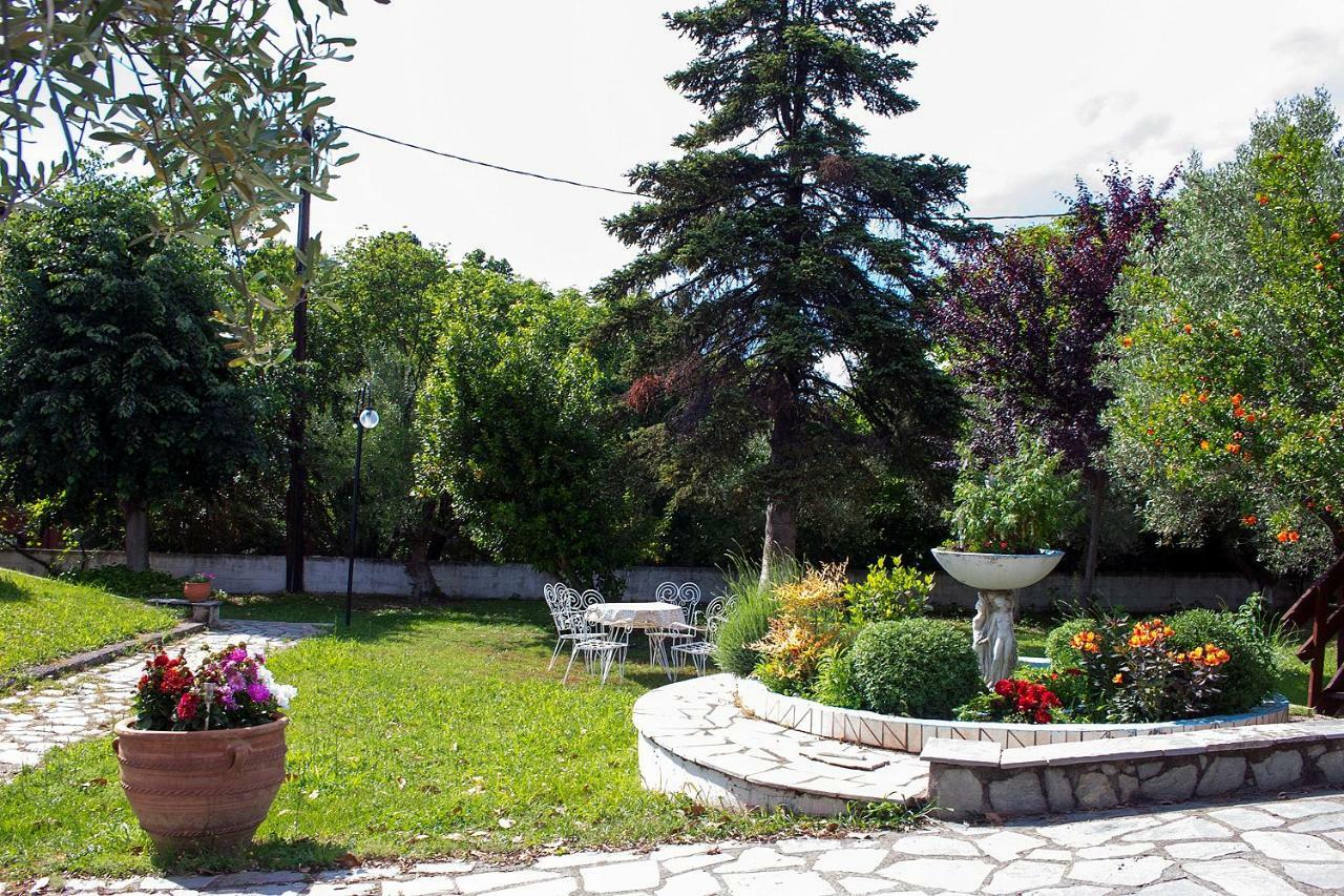 Гостьовий будинок Pomegranate Tree House - Meteora Каламбака Екстер'єр фото